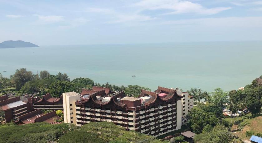 Batu Ferringhi Luxury Seaview Suite - 3Br Exterior foto